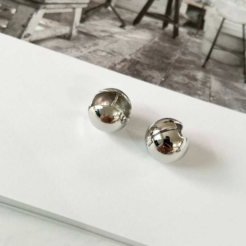 4 Designs Round Ball Geometric Earrings Textured Earrings for Women Star Earrings Basket Huggie Earrings 2019