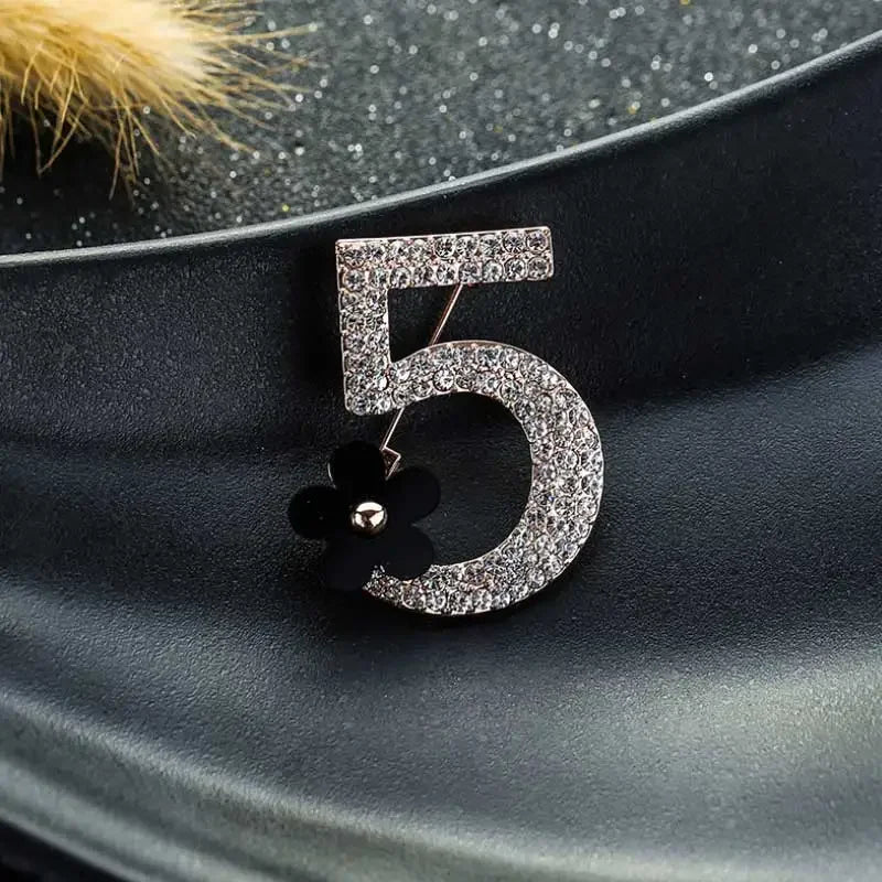 Letter 5 Full Crystal Rhinestone Brooch Pins For Women Party Flower Number Brooches
