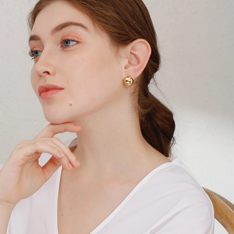 4 Designs Round Ball Geometric Earrings Textured Earrings for Women Star Earrings Basket Huggie Earrings 2019